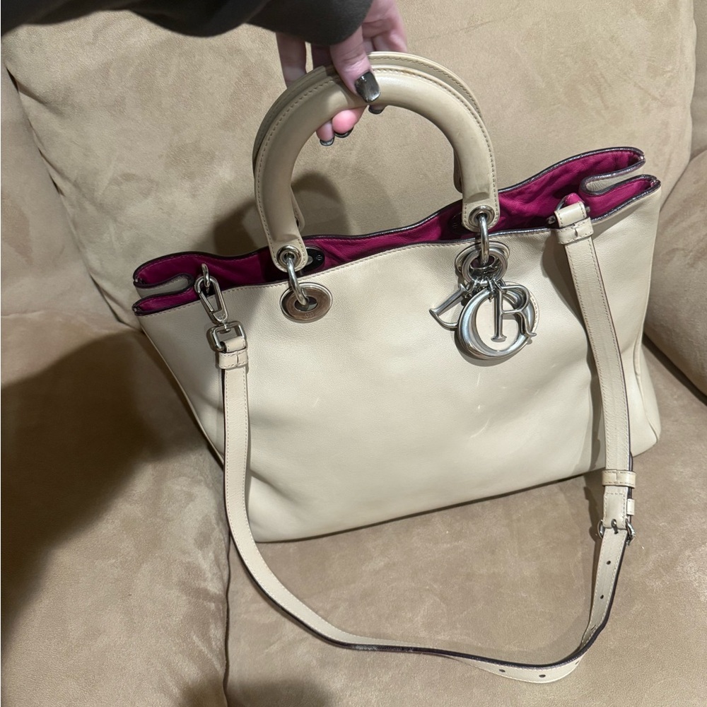 Christian Dior Large Diorissimo grey beige with Fuchsia